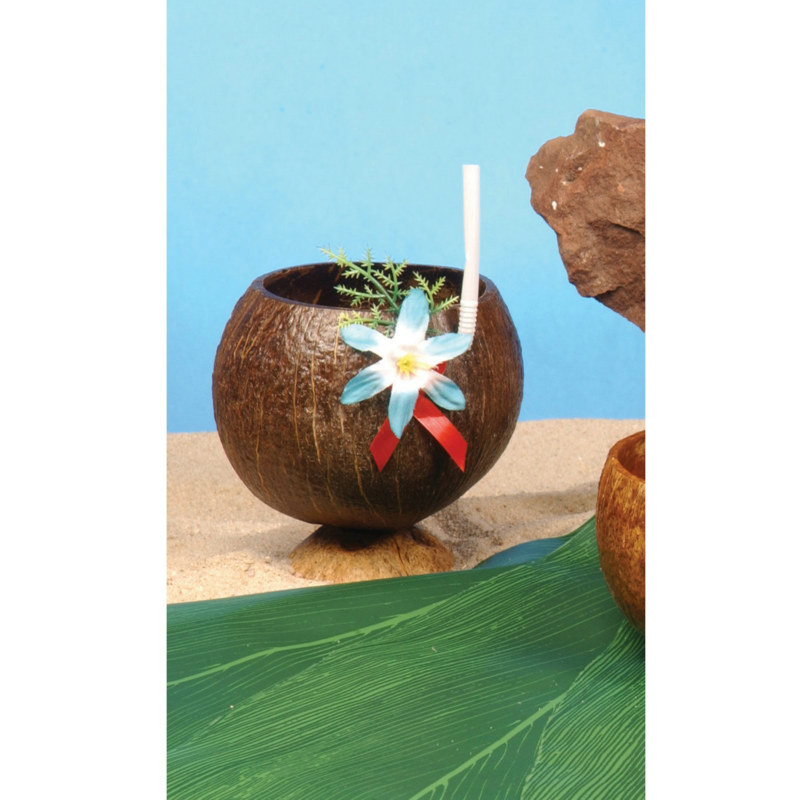 Coconut Cup with Flower and Straw - Click Image to Close