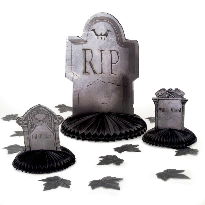 Cemetery Terror Table Decorating Set - Click Image to Close