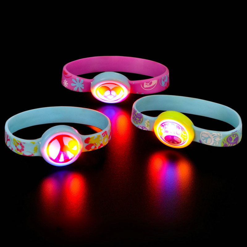 Light up Peace Sign Bracelet Asst. (1 count) - Click Image to Close