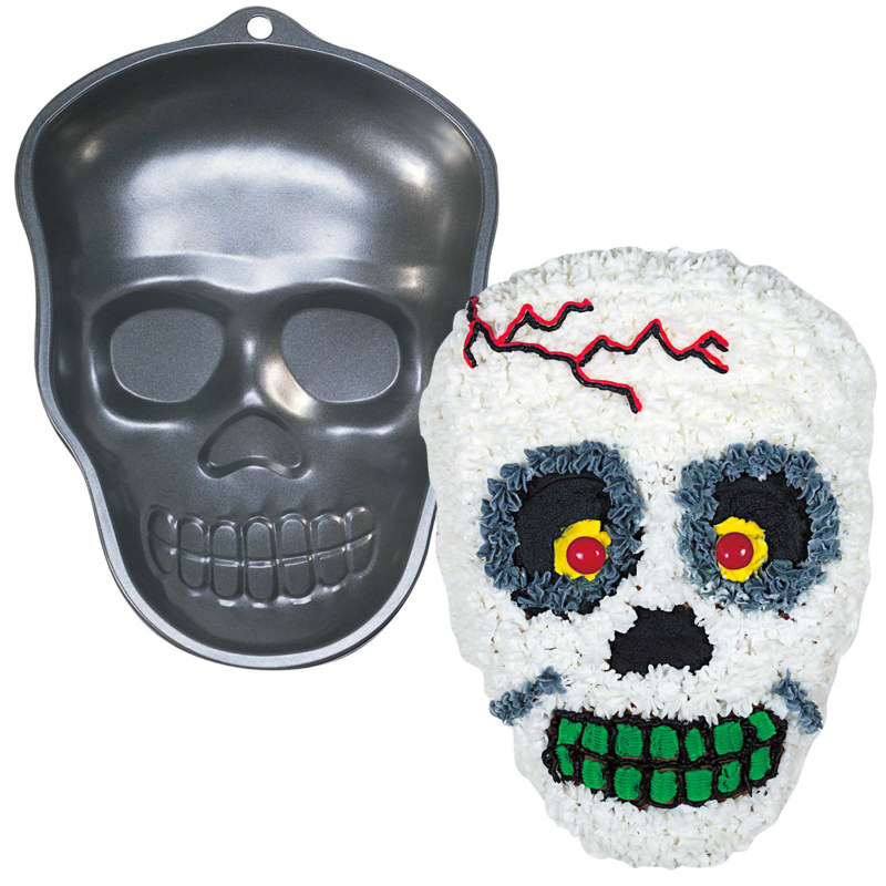 Skull Cake Pan