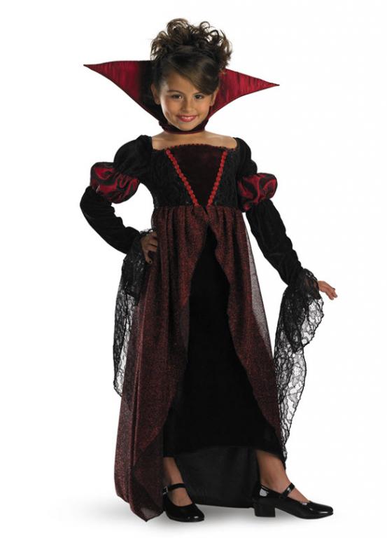Regal Vampiress Costume