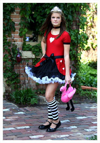 Queen of Hearts Teen Tutu Costume - Click Image to Close